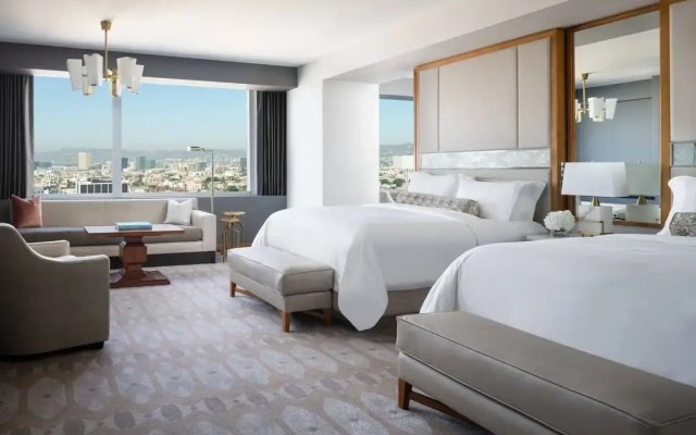 Club Lounge Access Twin Junior Suite with city view