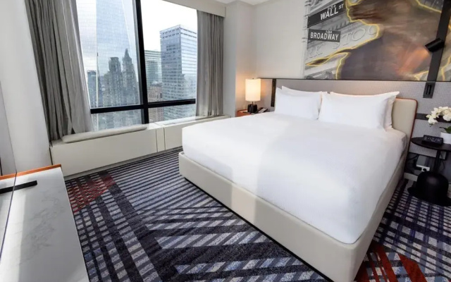 Corner Double Junior Suite City View