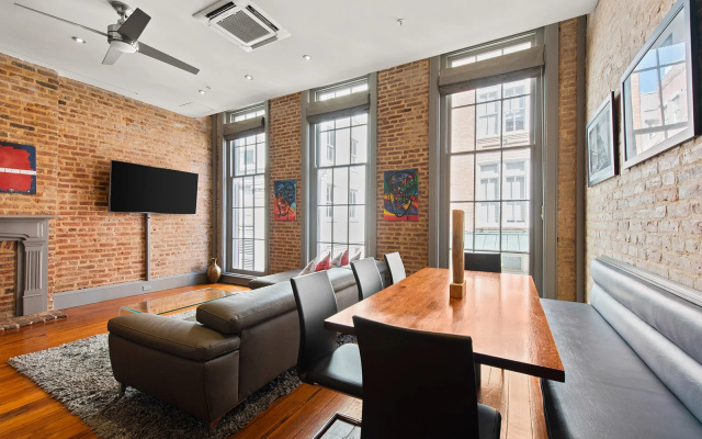 4 Bedrooms No. 2201 Suite