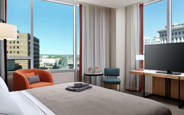 Premium Corner room
