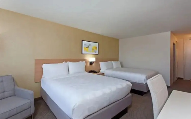 Standard Twin Communications Accessible room
