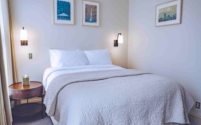 Compact Double room