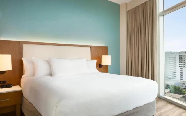 2 Room Hearing Accessible Double Suite