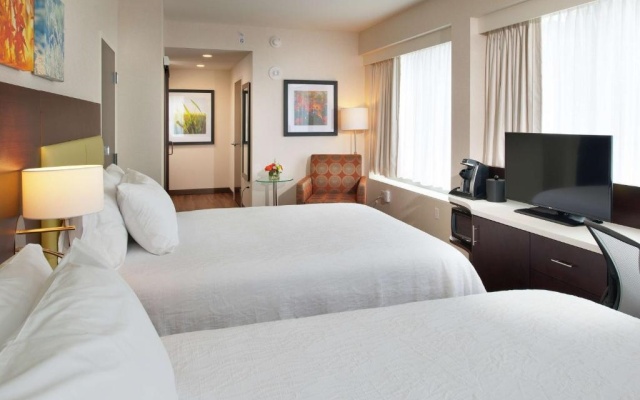 Corner Twin room