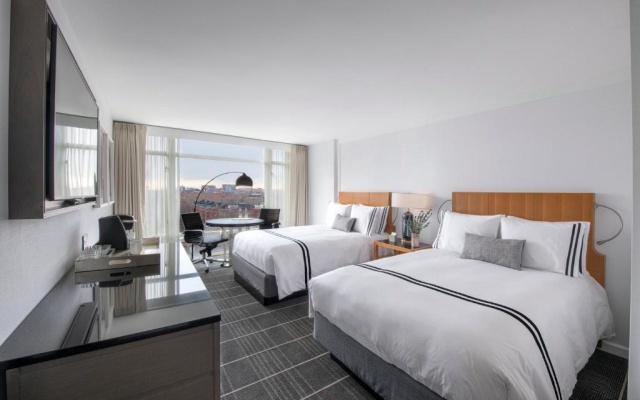 Luxe Twin room