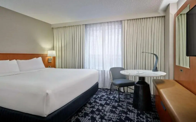2-room Modern Suite