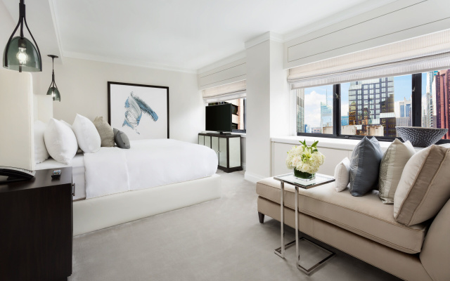 Presidential Manhattan Floor Double Suite