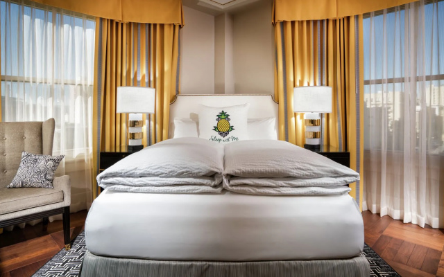 Drama Double room