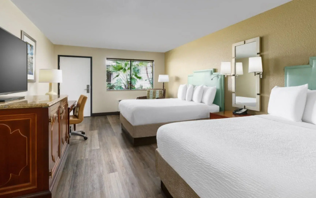 Twin room