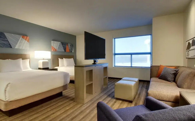 Twin Studio Suite