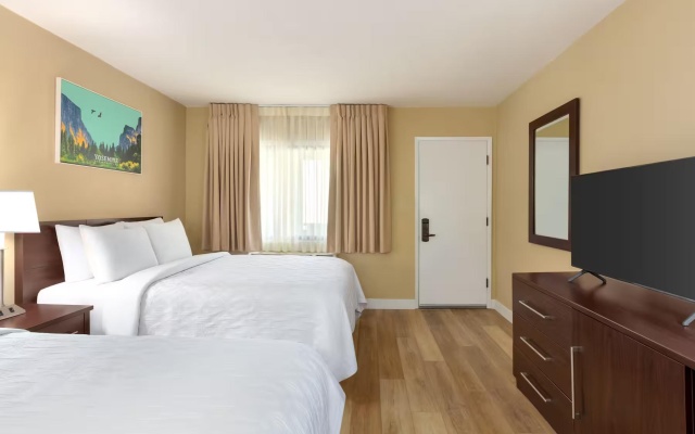 Quadruple room
