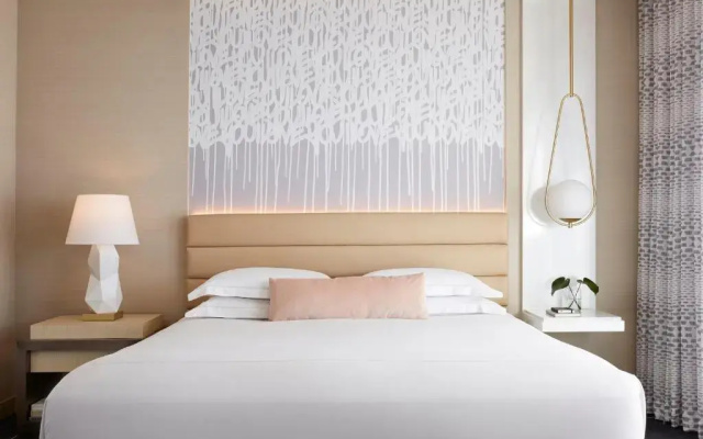 Santa Monica Double Suite