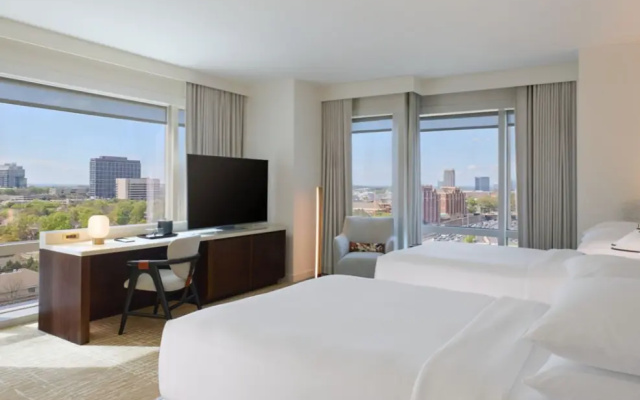 Deluxe JW Mindful Twin room
