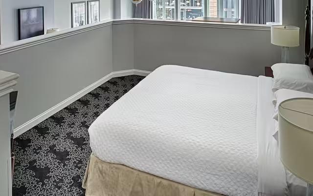 1 Bedroom Lofted Double Suite