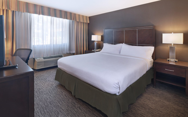 2 Bedrooms Suite