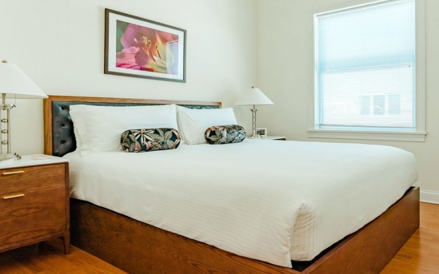 2 Bedrooms Suite