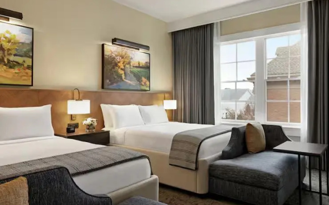Twin Guest room