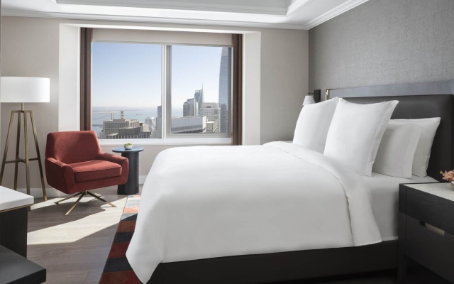 Superior Double room Skyline-View