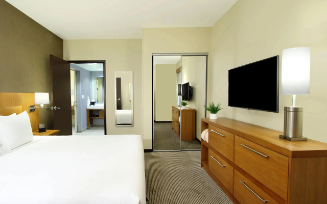 High Floor room