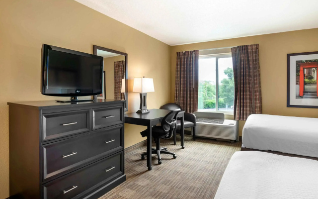 Twin Studio Suite
