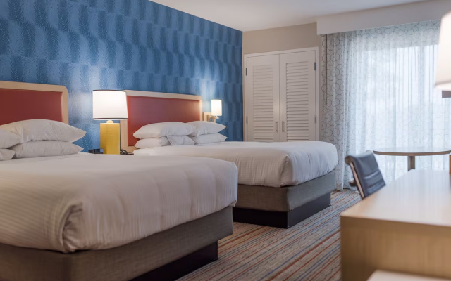 Superior Building 1 Twin room with park view