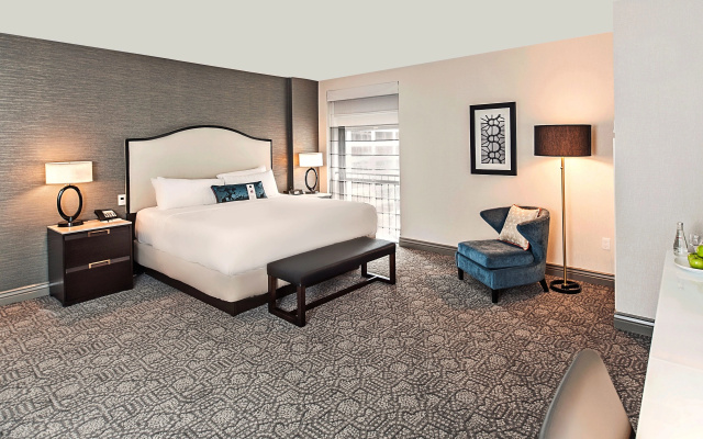 Premier Executive Tower Premium room with city view