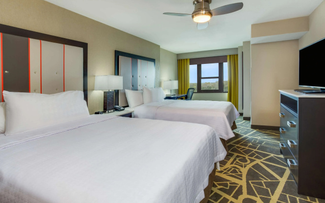 1 Bedroom Twin Suite with courtyard view