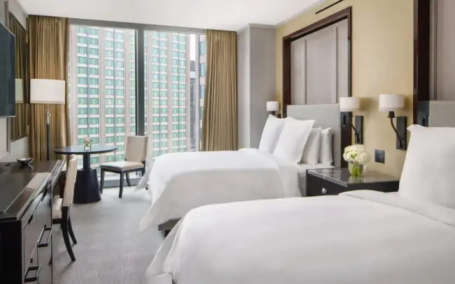 Premier Twin room