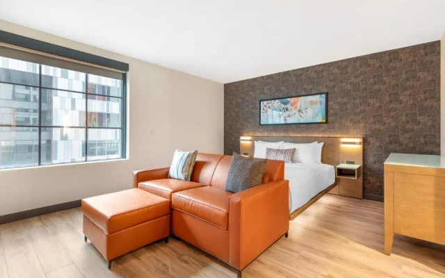 Quadruple Suite
