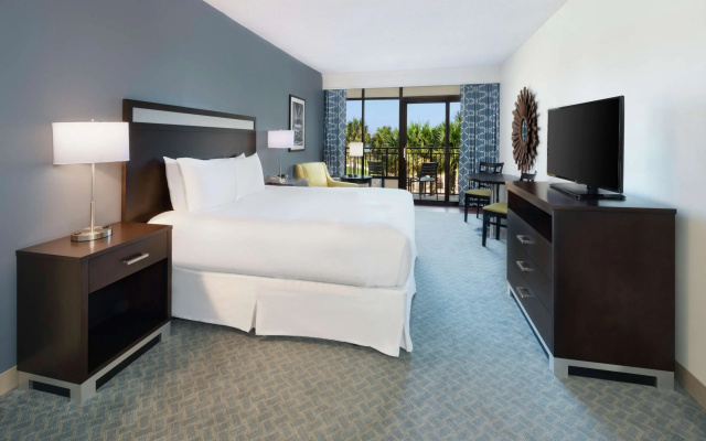 Room with balcony and with ocean view