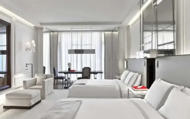Classic Grand Twin room
