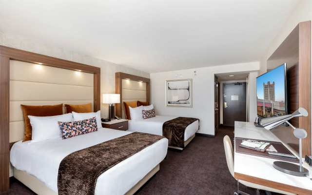 Premier Twin room