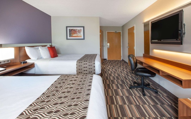 Mobility Accessible Quadruple room