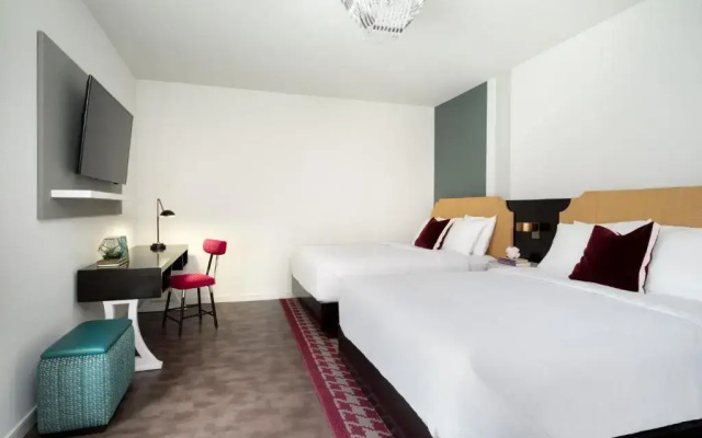 TRYP Twin room