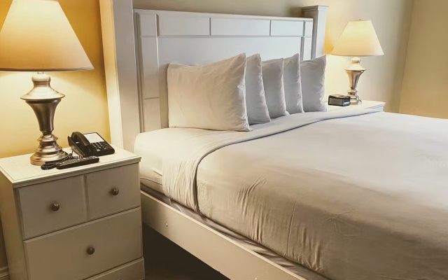 2 Bedrooms Executive with Kitchen Twin room