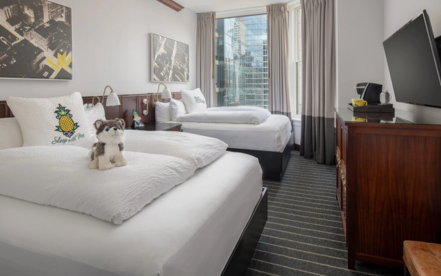 Burnham Twin room