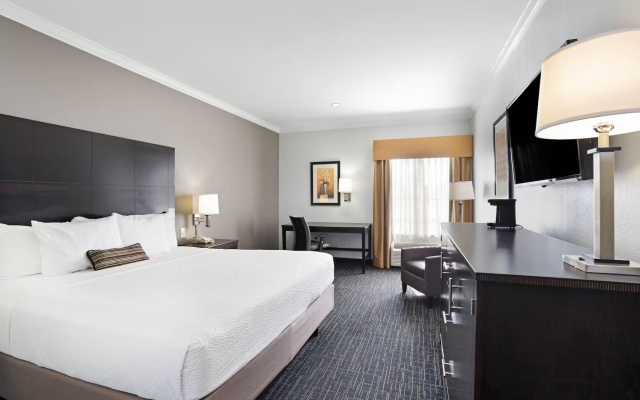 Mobility/Hearing Accessible Double room