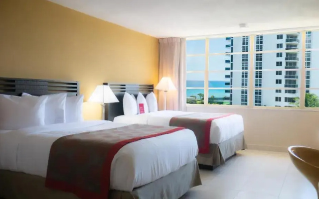 Twin room with partial view