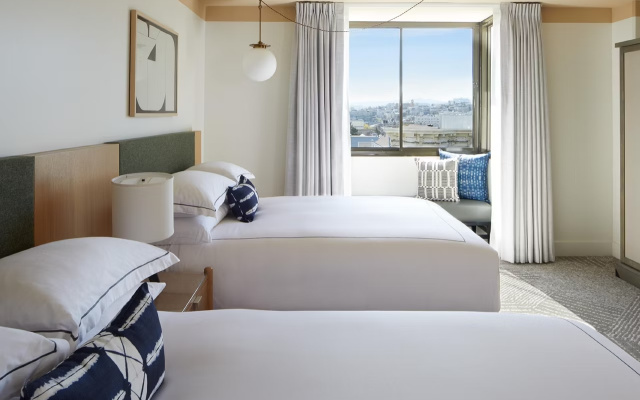 Twin room with city view