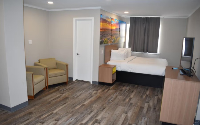 Double Studio Suite