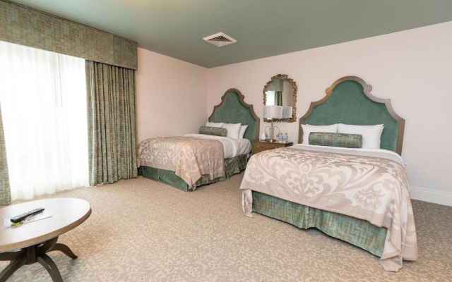 Signature Twin room