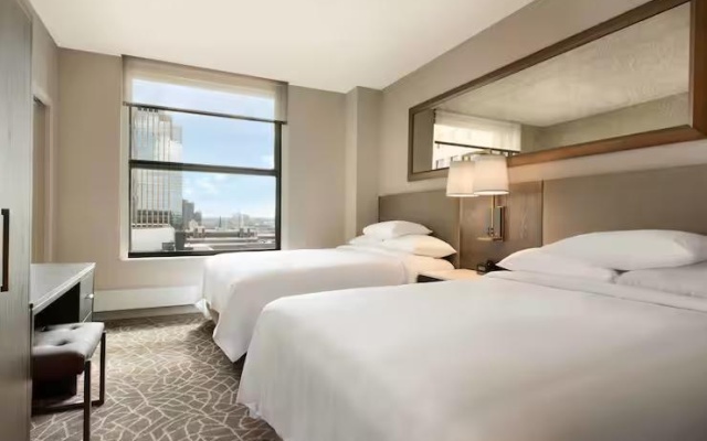 1 Bedroom Hearing Accessible Twin Suite