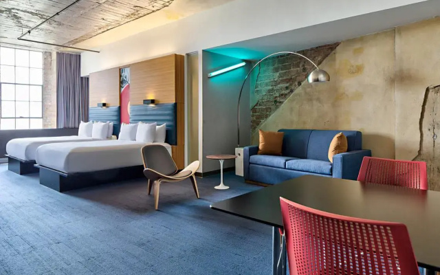 Savvy Twin Suite