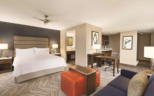 Corner Double Suite
