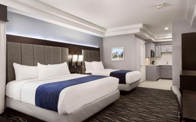With Full Kitchen Quadruple Suite