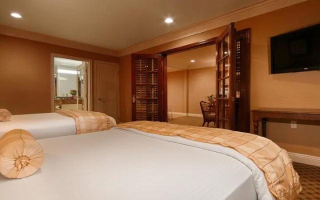 Whirlpool Suite