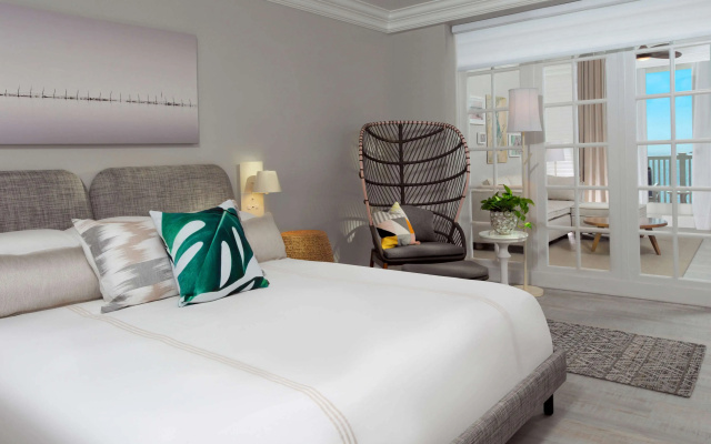 Seaside Suite