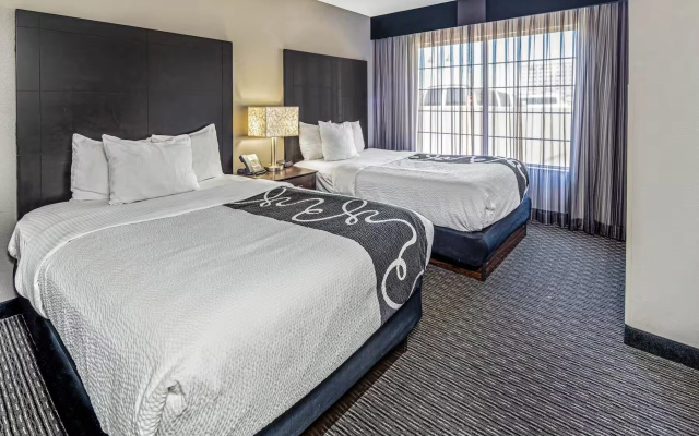Mobility Accessible with Bathtub Twin room