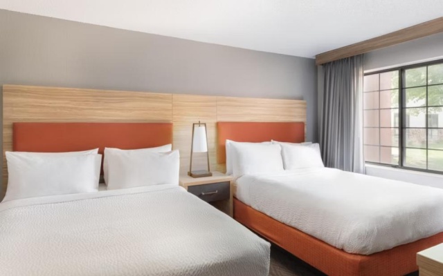 2 Bedrooms Suite