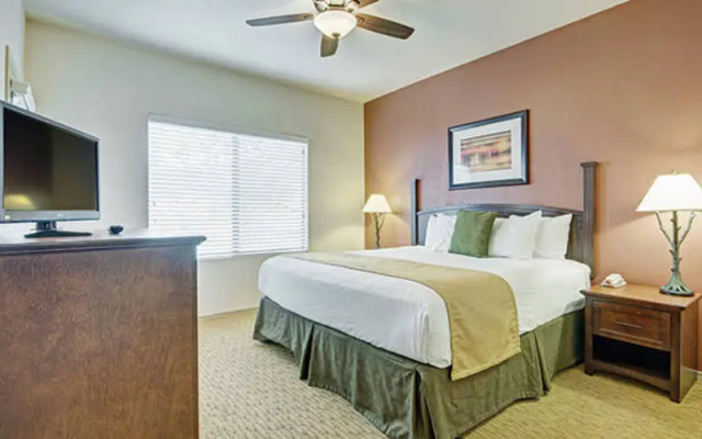 1 Bedroom Suite